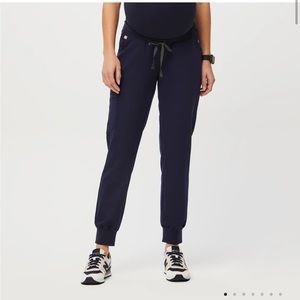 Figs Zamora Maternity Jogger Scrub Pants